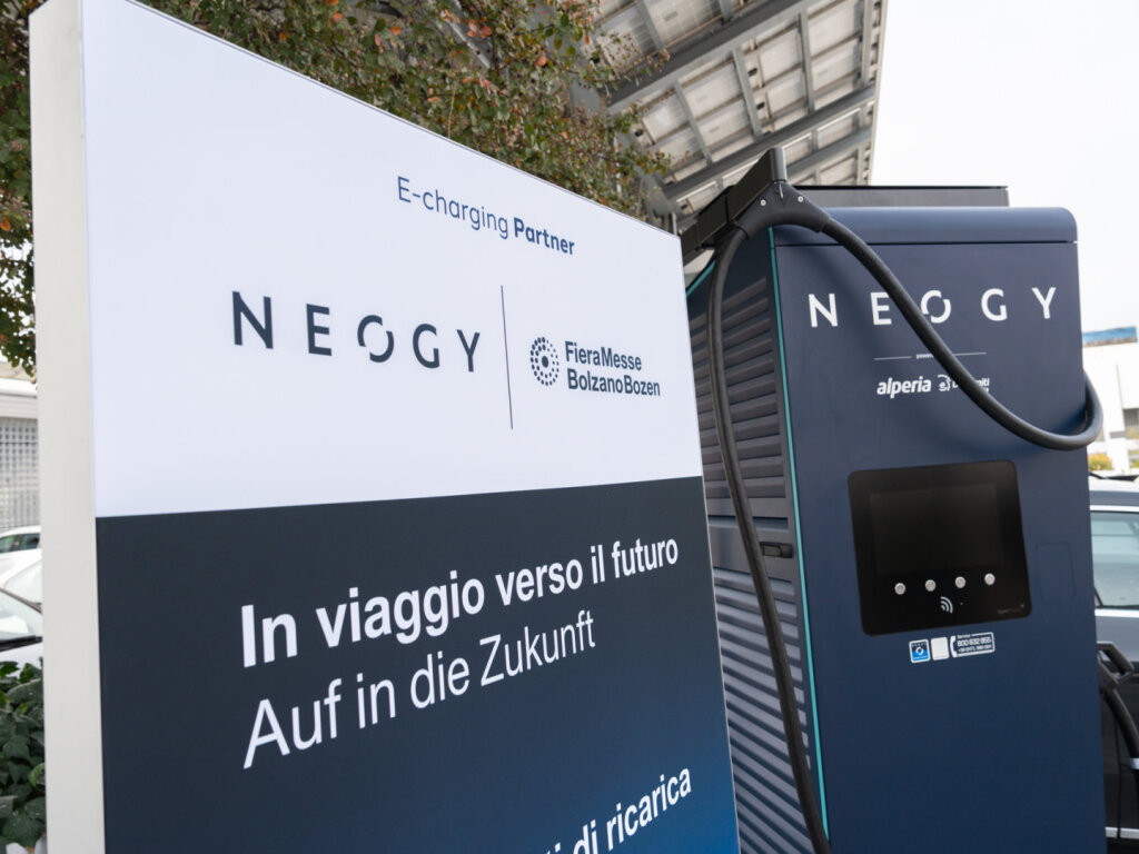 Neogy e-charging HUB